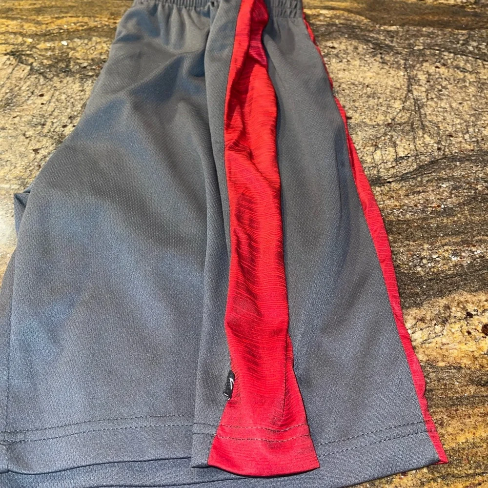 Bundle of 3‎ athletic shorts and 1 hoodie size youth 14/16